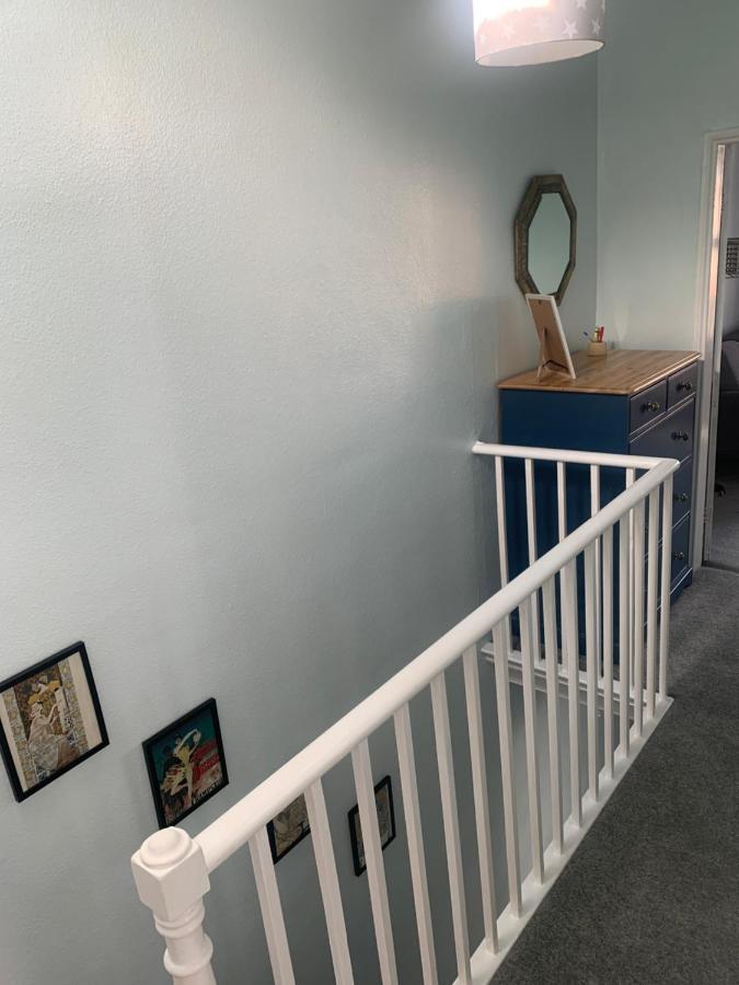 Lovely City Town House With Free Parking Sleeps 2 To 6 Guests York Exterior foto