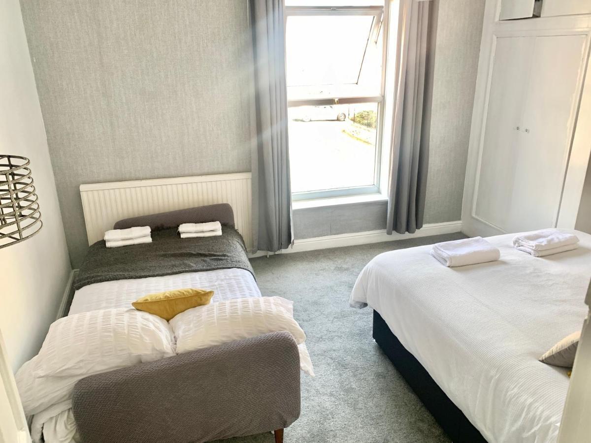 Lovely City Town House With Free Parking Sleeps 2 To 6 Guests York Exterior foto