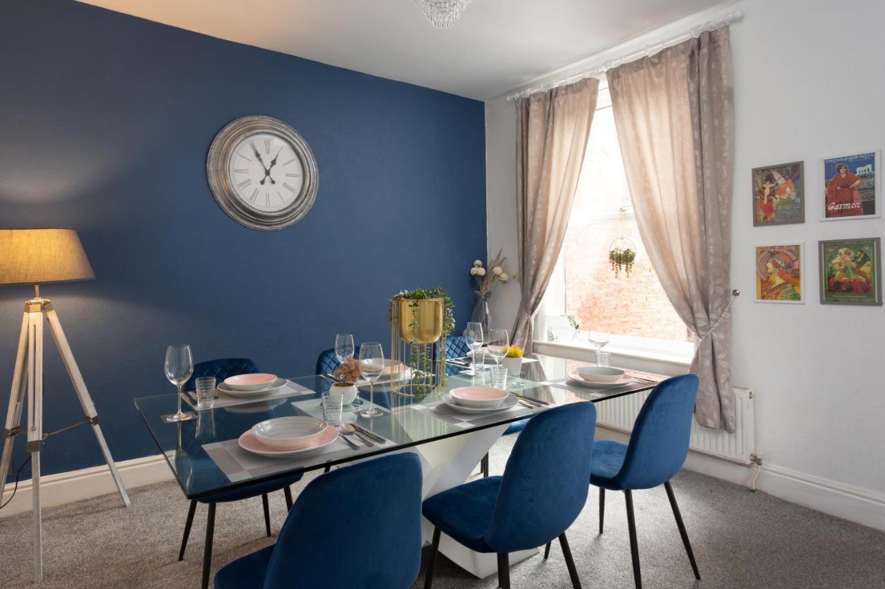 Lovely City Town House With Free Parking Sleeps 2 To 6 Guests York Exterior foto